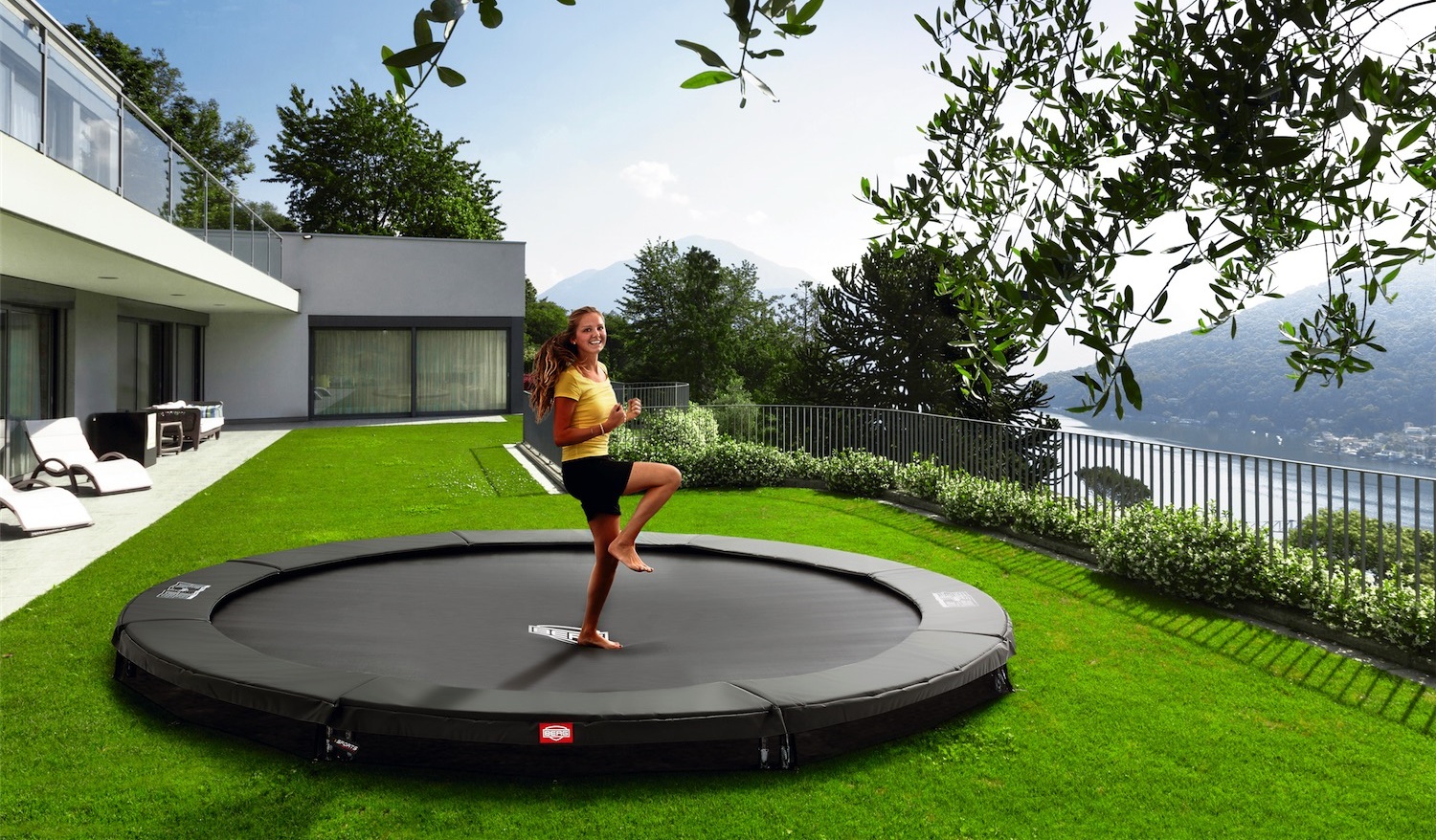 BERG InGround Champion BLACK 380 cm